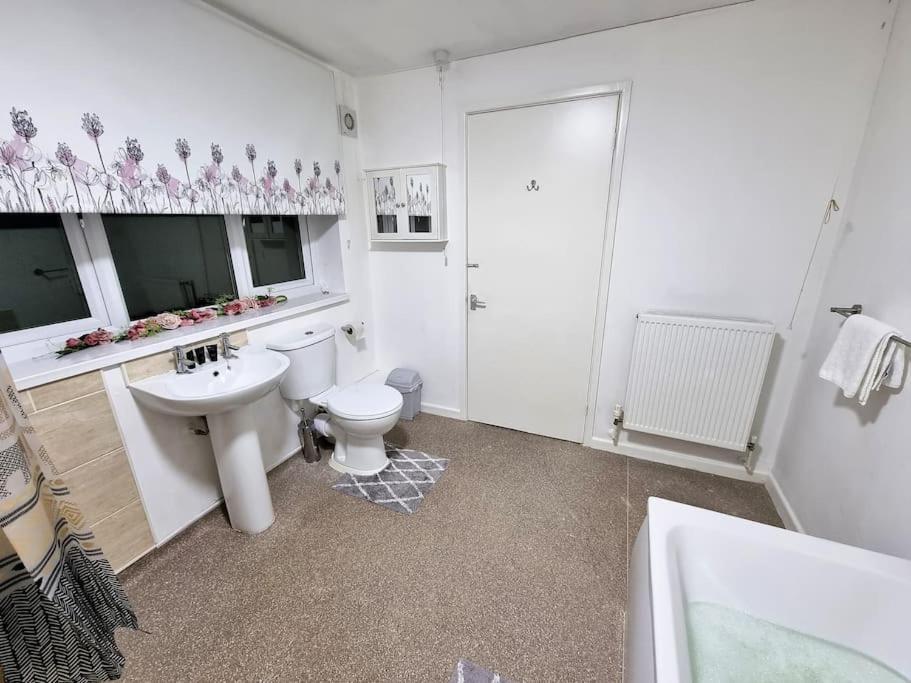 *C.Sani* Setup For Your Most Relaxed & Amazing Stay + Free Parking + Free Fast Wifi * Leeds  Exterior foto