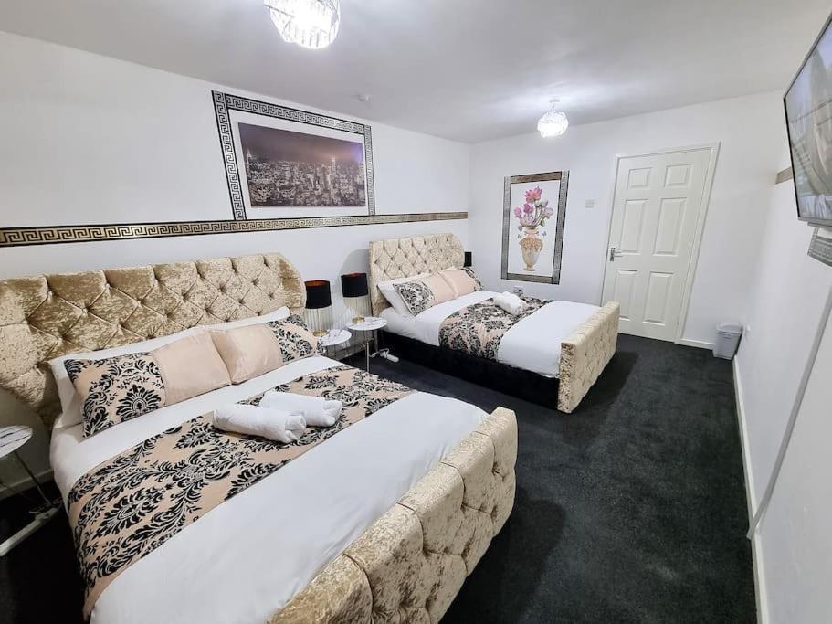 *C.Sani* Setup For Your Most Relaxed & Amazing Stay + Free Parking + Free Fast Wifi * Leeds  Exterior foto