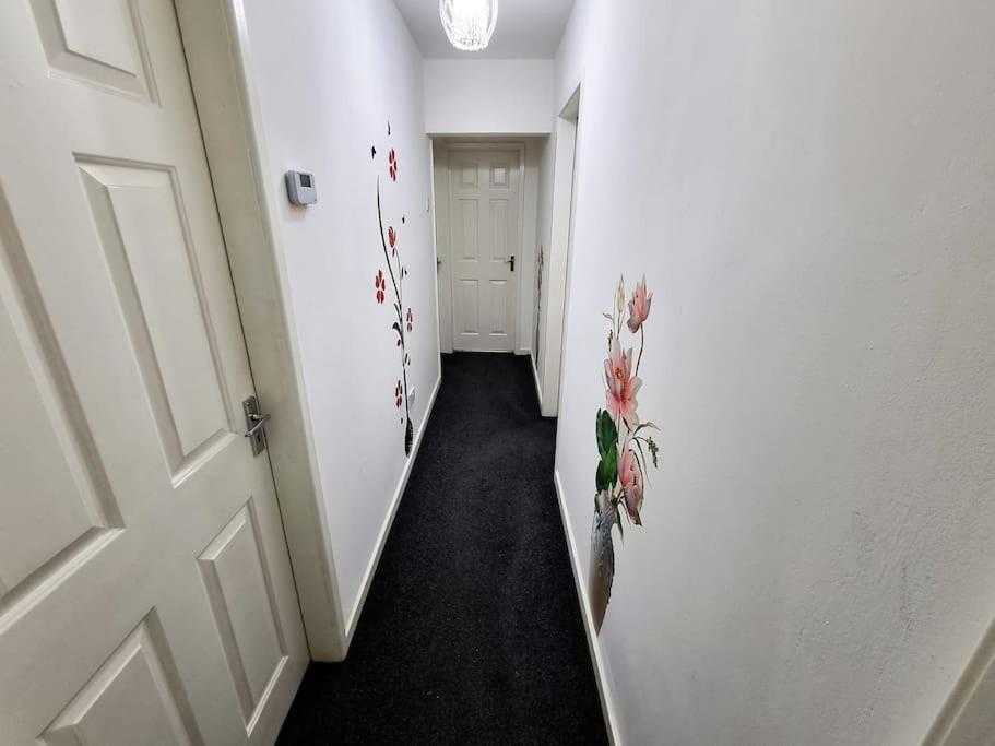 *C.Sani* Setup For Your Most Relaxed & Amazing Stay + Free Parking + Free Fast Wifi * Leeds  Exterior foto